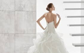 Spose particolari / abiti da sposa particolari trendy, particolare e meravigliosamente chic. Nicole Spose Collezione 2019 2020 Abiti Da Sposa A Firenze Stella Sposa