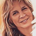 Lupe Peterson's Instagram, Twitter & Facebook