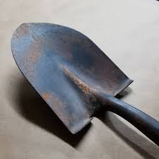 Chemical rust removers can be harsh on antique gardening tools, leaving them stripped of their natural patina. How To Easily Clean Rust From Tools Az Diy Guy