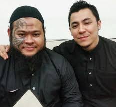 Untuk makluman, filem yang dibintangi zizan razak ini diberi klasifikasi 18pl oleh lpf yang sedikit sebanyak pastinya memberikan kesan kepada jumlah kutipan. Mahu Saja Saya Tumbuk Orang Itu Abang Long Fadhil Alhijrah Online