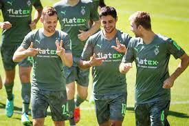 Aug 14, 2021 · borussia mönchengladbach hat beim 1:1 gegen den fc bayern eine gute leistung gezeigt. Borussia Monchengladbach Drittes Trikot Ohne Aufgenahte Raute
