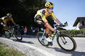 We look set for a super tour de france. Wout Van Aert Klopt Julian Alaphilippe In Milaan Sanremo En De Standaard Mobile