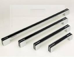Meir cabinet door handles are reassuringly thick and robust, providing the ultimate convenience. Cabinet Handles Online Coulissant Armoire But