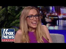 Video Kat Timpf