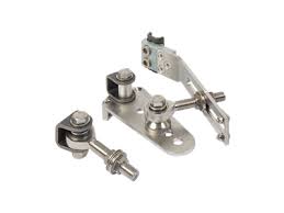 Portails battants, coulissants ou à relevage de pente, pour trouver le type d'ouverture qui correspond à vos besoins, analyser les contraintes de votre terrain. Charniere A 180 Pour Les Portails Installes En Pente Locinox