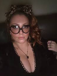 Stephanie Jane (@curlylinguist) • Instagram photos and videos