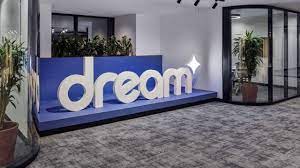 Dream room makeover is the latest edition of the popular room makeover game. Jeccxsbyuapazm