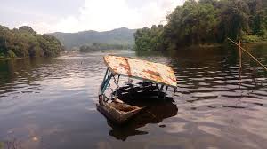 Bukan wisata religi saja, di tempat ini anda juga bisa berwisata sejarah dan budaya. Situ Lengkong Destinasi Wisata Yang Sayang Untuk Dilewatkan The Note