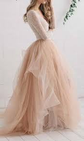 How To Wear The Ivory Dress 50 Best Outfits Stylishwomenoutfits Com Best Wedding Dresses Ivory Wedding Dress Colorful Dresses