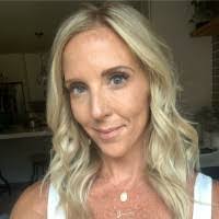 Jennifer Spano's Instagram, Twitter & Facebook