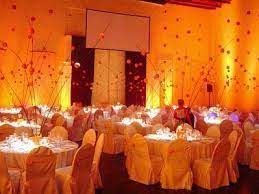 Resultado De Imagen Para Como Decorar Un Salon Color Naranja Para Matrimonio Sencillo Event Center Gala Centerpieces Wedding Decorations