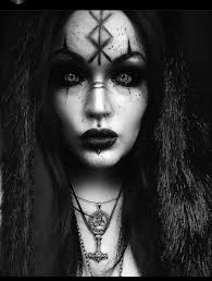 Krystal Lynch (krystalizati0n)