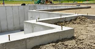 Die baufirmen gehen zwar in der regel davon aus, dass sich viele für ein haus mit keller entscheiden, auf dessen decke dann das fertighaus aufgesetzt. Keller Oder Bodenplatte Pro Contra Auf Einen Blick Wohnnet At