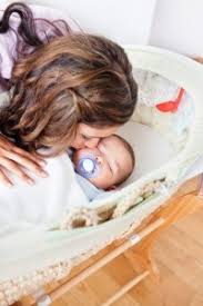 Dabei kann es leicht passieren, dass es sich die babydecke über das gesicht zieht und es zu einer unterversorgung kommt. Babyschlafsack Test 2021 Die Besten Schlafsacke Fur Babys
