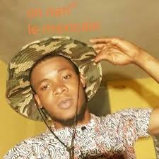 Obed Joseph kyky enfomasyon yo ta dès kwè li se te menaj Eveline sincère e  se ta lakay Li yo te sere Eveline sincère pou yo vyolel justan yo angle  devan li