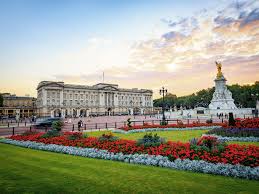 Buckingham palace is the official london residence of the sovereign, one of the most iconic images of london, and a fantastic day out. Buckingham Palace Ultimate Guide To London S Royal Residence Time Out London