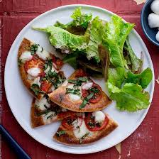 Pita Pizza Recipe Pita Pizzas Vegetarian Meal Plan Vegetarian Pizza