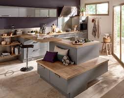 Une Cuisine Avec Une Ilot Centrale Xxl Source Cote Maison Cuisine Contemporaine Cuisine Conforama Amenagement Cuisine