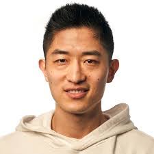 Zak Gates's Instagram, Twitter & Facebook