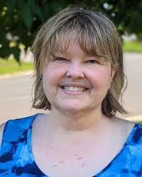 Laurel Humphreys's Instagram, Twitter & Facebook