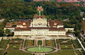 Pin Von Hollie Hoffman Auf Favorite Places Spaces Schloss Ludwigsburg Burg Urlaub