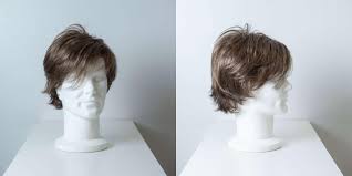 Maschile, lasciata crescere fino a ricadere sul . Parrucca Capelli Sintetici Corti Castano Chiaro Da Uomo Leoni Zazzera