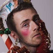 Veronica Spear's Instagram, Twitter & Facebook