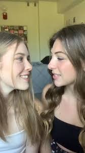 Sydney Sutter's Instagram, Twitter & Facebook