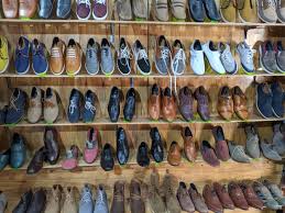 Get in touch with shoe manufacturing companies and suppliers in uae. How To Find Shoe Manufacturers In Vietnam Top 10 Footwear Suppliers And Factories In Vietnam List Cosmo Sourcing