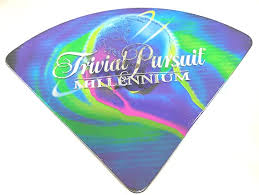 Amazon Com Trivial Pursuit Millennium Edition Por Hasbro Juguetes Y Juegos