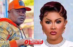 CEO of Pizza man chicken man, Chris B pays respect his financier Richard  Nii-Armah Quaye. #ghblinks #GhanaNews