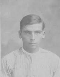 Ayudamos gratuitamente en cualquier investigación de antepasados. If you  need any help finding out your ancestors we can try it for free.