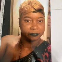 Delisa Riggins's Instagram, Twitter & Facebook