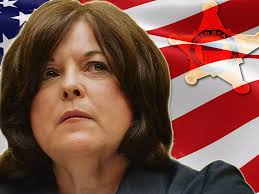 US Secret Service boss resigns after agents let armed former convict in  lift with President