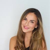 Liz Montes's Instagram, Twitter & Facebook