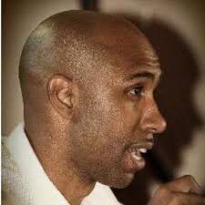 Greg Hendricks (@ghenhoops)