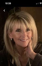 Debbie Higuera's Instagram, Twitter & Facebook