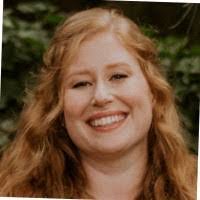 Kat Watkins's Instagram, Twitter & Facebook