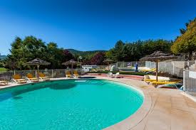 Camping Gorges Du Verson Avec Piscine Chauffee Au Lac De Sainte Croix