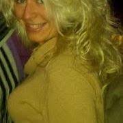 Tara Humbert's Instagram, Twitter & Facebook