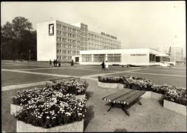 Santander cottbus karl liebknecht straße 7 cottbus karl liebknecht straße 7 67.3 km. Ansichtskarte Postkarte Frankfurt Oder Hotel Stadt Akpool De