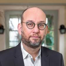 David Mine's Instagram, Twitter & Facebook