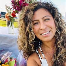 Looking for recommendations for a good and affordable florist who will work  with you! In the Marlton/Mt. Laurel/Cinnaminson area, thanks!!!!