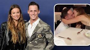 Son petit frère, pol espargaró est aussi pilote de moto en motogp. Noticias De Famosos La Romantica Pedida De Mano De Pol Espargaro A Su Novia