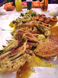 We know that a person in ahraam is allowed. Crab In Da Bag Shell Out You Know The Halal Dining Club Facebook