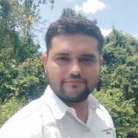 50+ perfiles de «Edwin Vallejo»