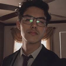 Roman Vargas's Instagram, Twitter & Facebook