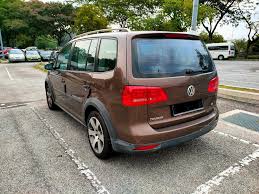 Check spelling or type a new query. Volkswagen Touran 2011 1 4 Tsi 7 Seater Mpv Cars Cars For Sale On Carousell
