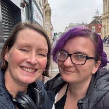 Hi does anyone have any left over magnolia paint pleasen my kids drawn