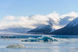 Weather forecast in longyearbyen city. Premium Photo Landscape With Glacier In Svalbard At Summer Time Sunny Weather